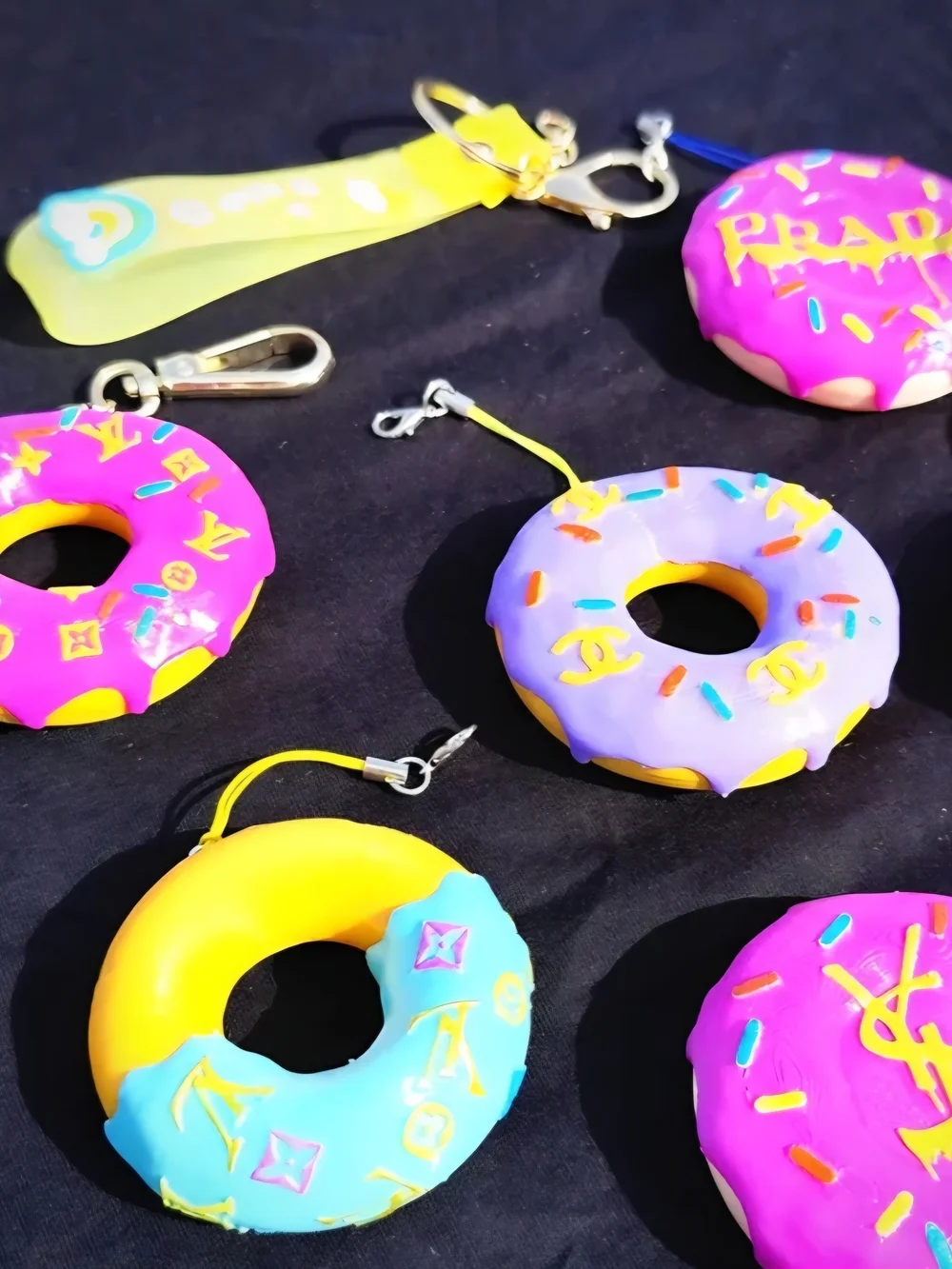 Buy 3 GET 2 FREE DONUT- KEY CHAIN 3D PRINTING